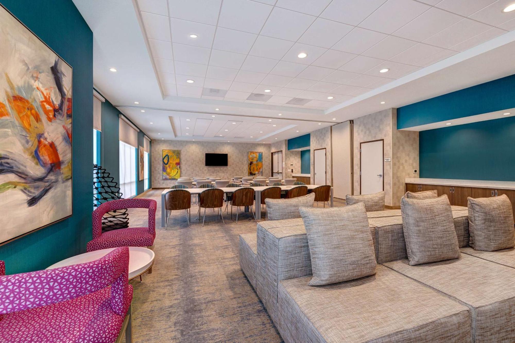 Hilton Garden Inn テメキュラ エクステリア 写真