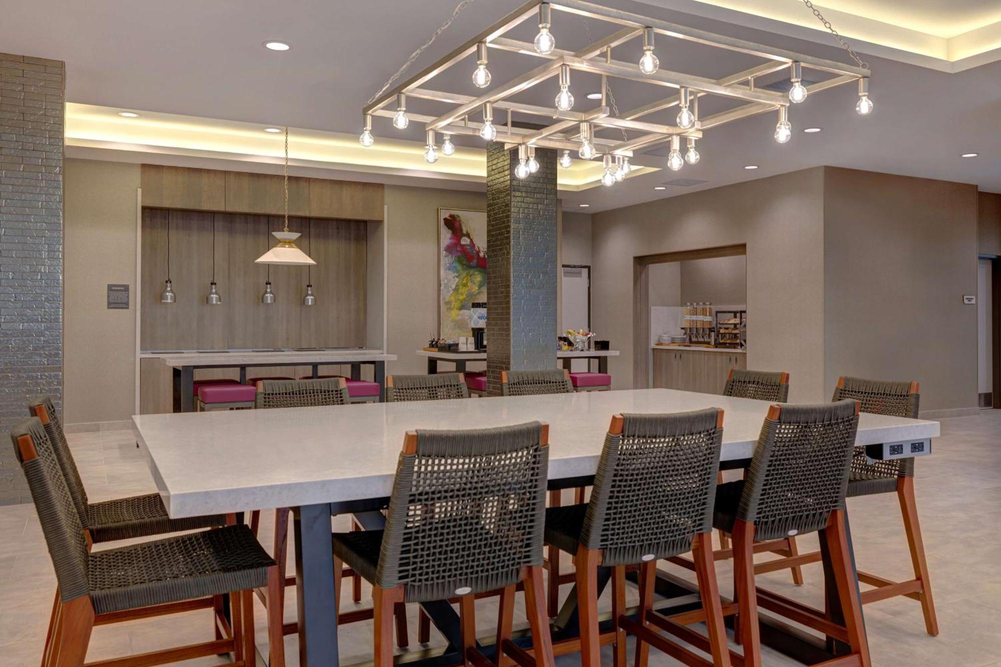 Hilton Garden Inn テメキュラ エクステリア 写真